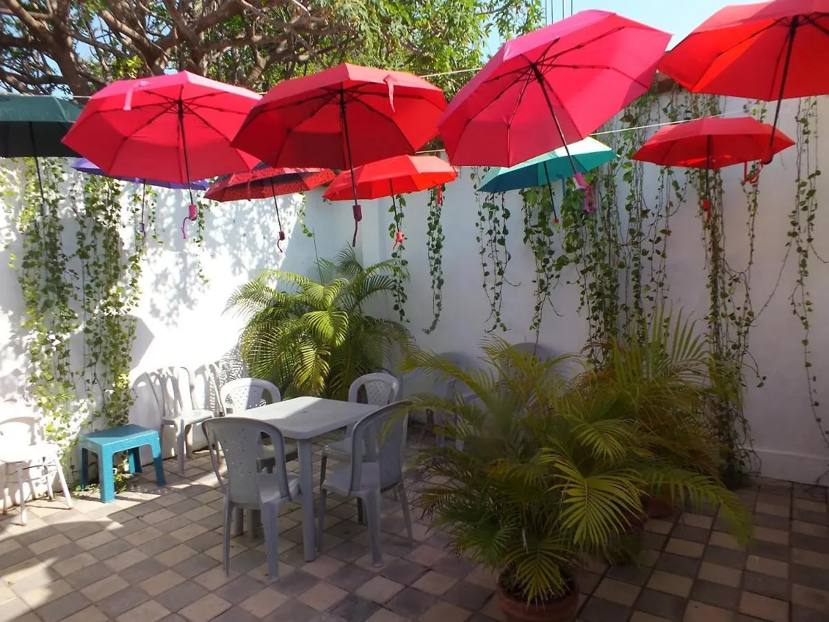Pensión Hotel malecón del rio Barranquilla  Colombia