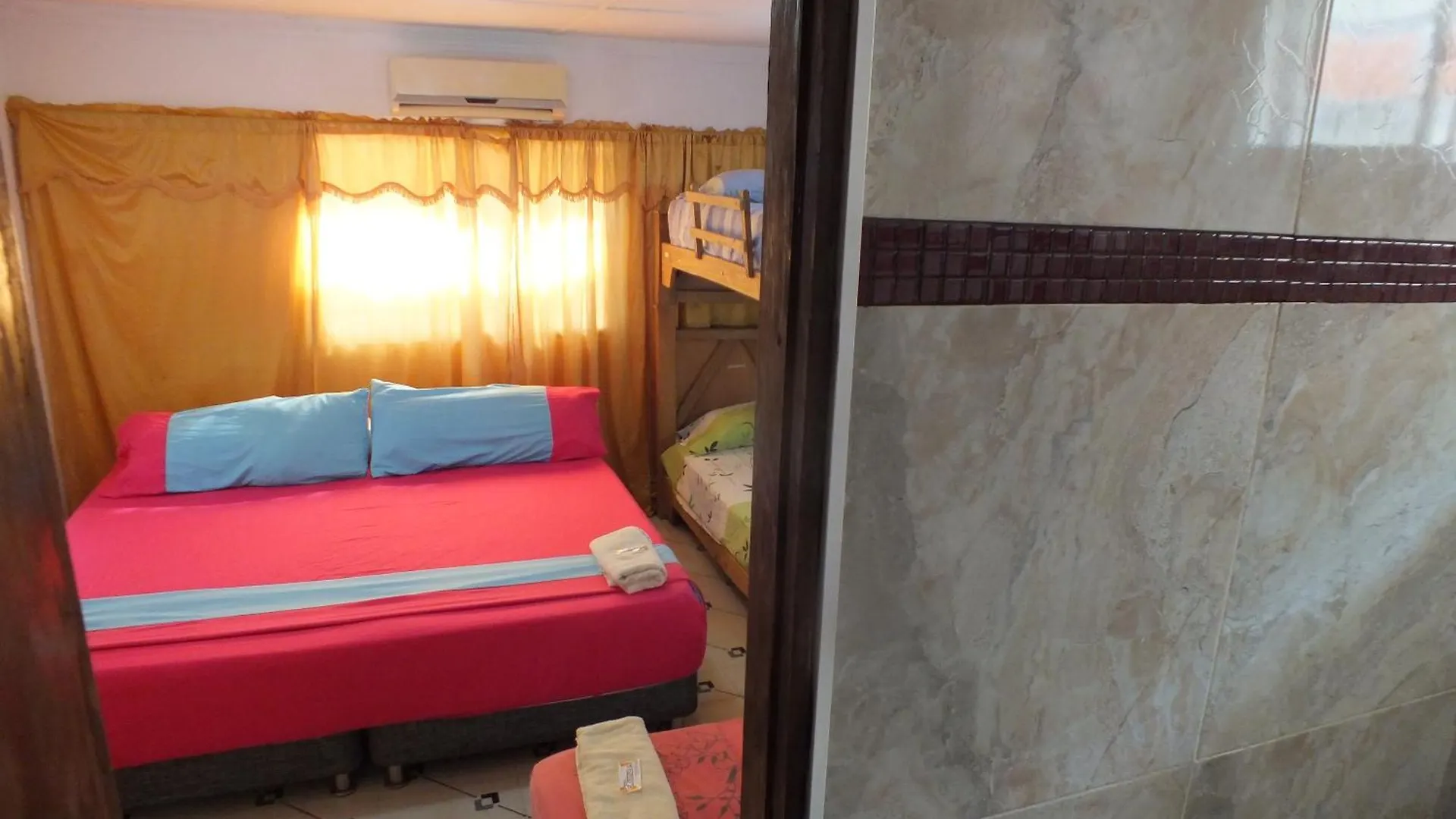 Hotel malecón del rio Barranquilla  0*, Barranquilla (Atlantico)