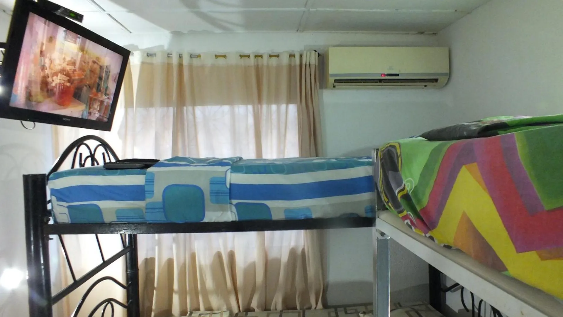 Hotel Malecon Del Rio Barranquilla  Guest house