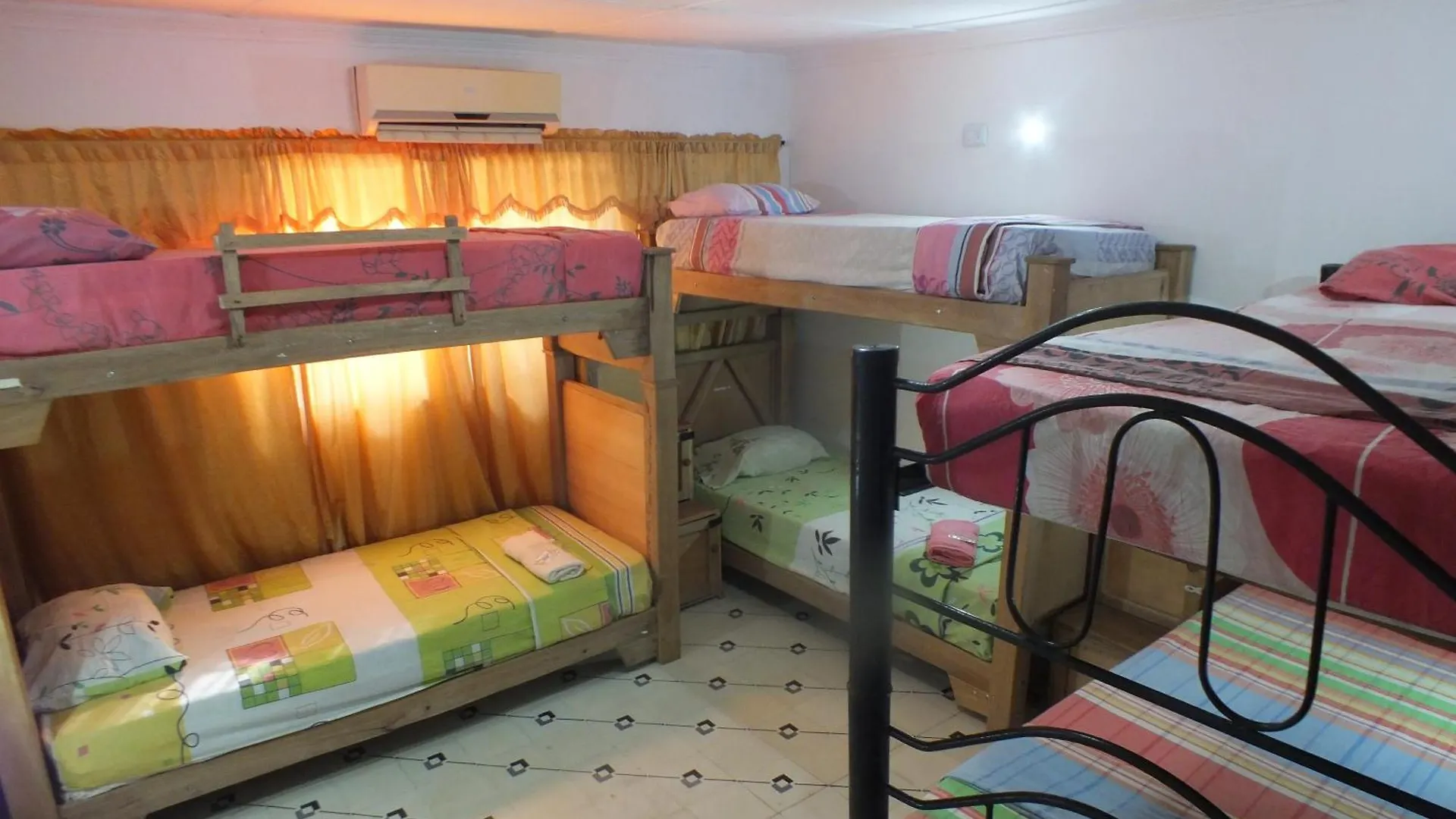 Guest house Hotel Malecon Del Rio Barranquilla